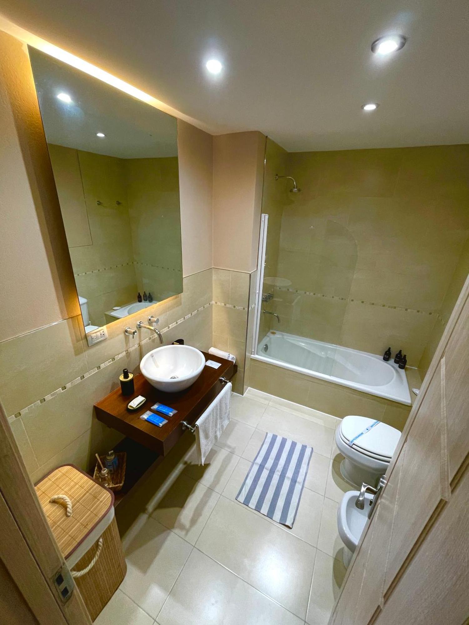 Condominios Wyndham Nordelta Desayuno Incluido!! Piscina Opcional !! 티그레 외부 사진